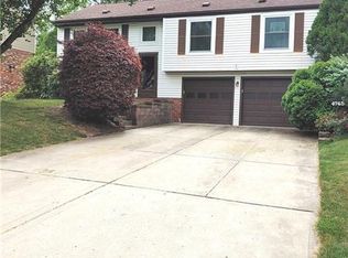 4745 Bayfield Rd, Allison Park, PA 15101