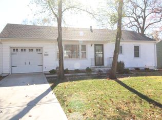 6311 W 72nd St, Overland Park, KS 66204