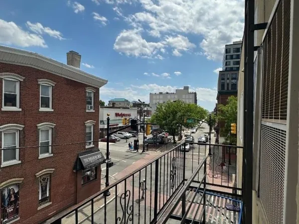 46 Ferry St, Newark, NJ 07105