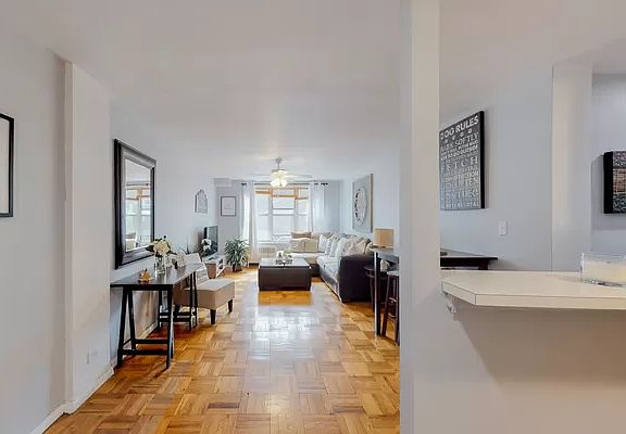 2nd image of 5715 Mosholu Ave APT 2D