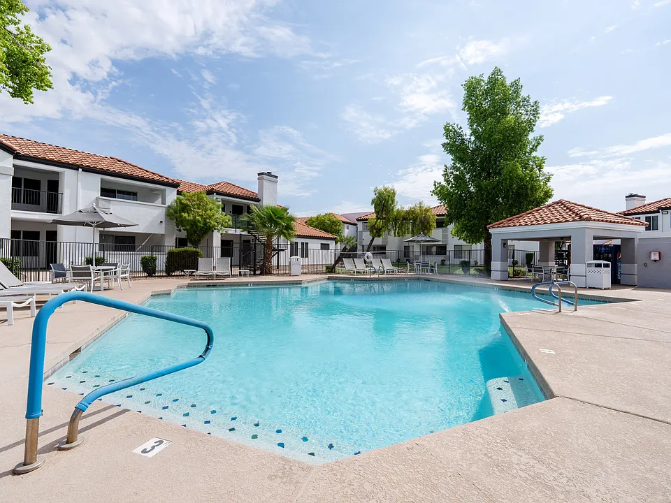 The Village at Lindsay Park Apartments