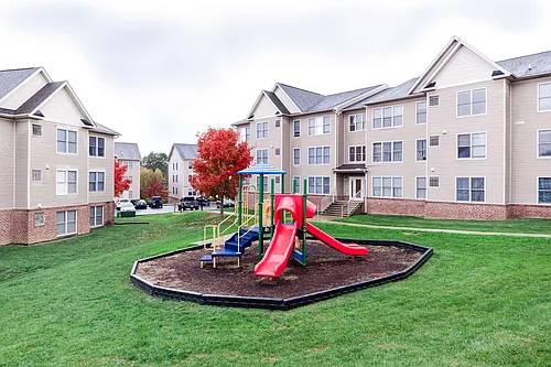 Brookmeade Apartments Photo 1