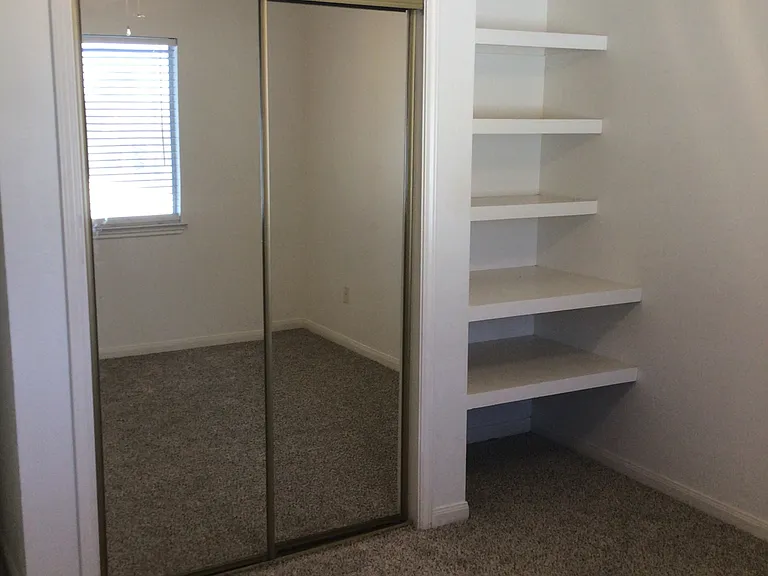 2913 Whisper Oaks Ln #A — Photo 10