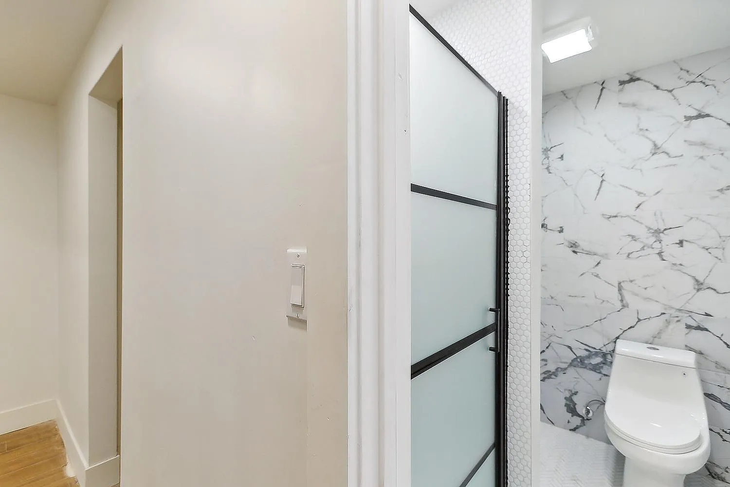 1 bed, 700 sqft, $1,400 — Photo 4