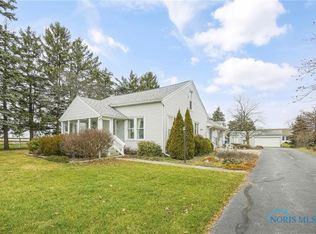 720 Bishop Rd, Bowling Green, OH 43402