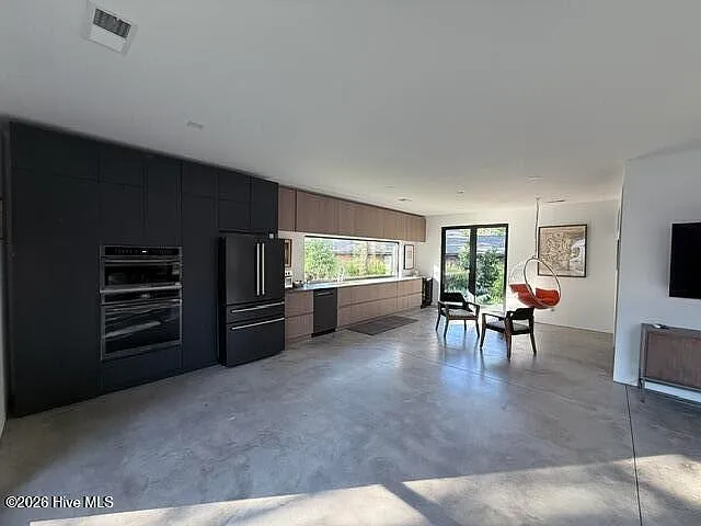 5 Lake Hills Rd — Photo 8