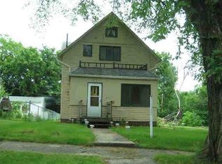 412 S 8th St, Montevideo, MN 56265