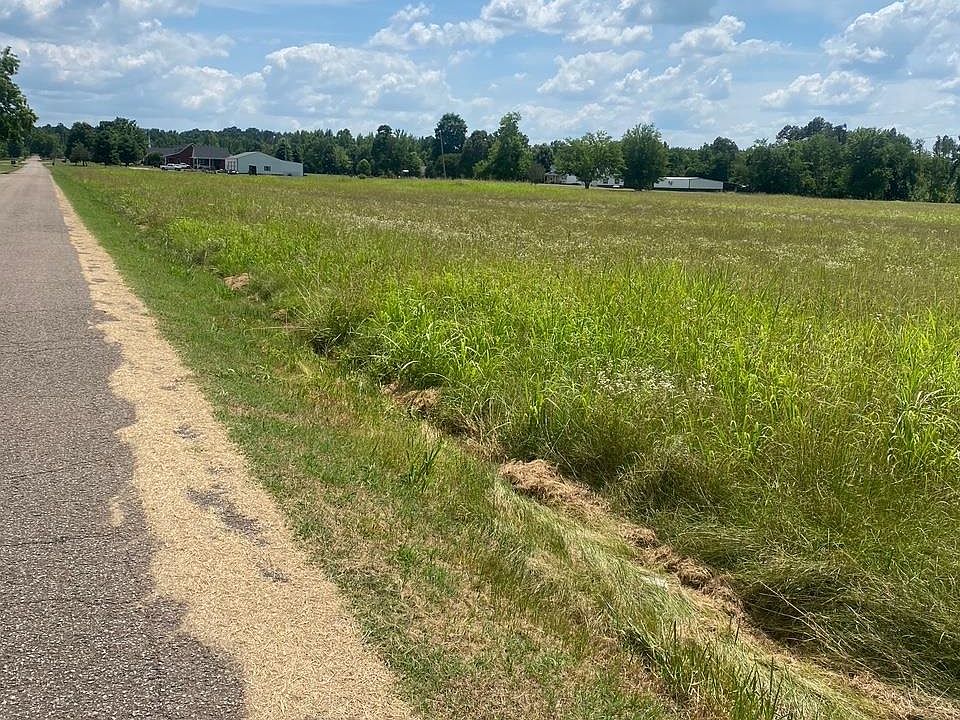 2nd image of 1 Gann Rd
