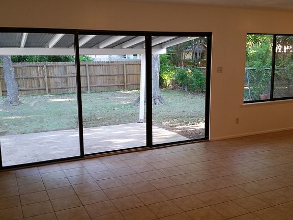 3rd image of 4810 Dick Gordon Dr