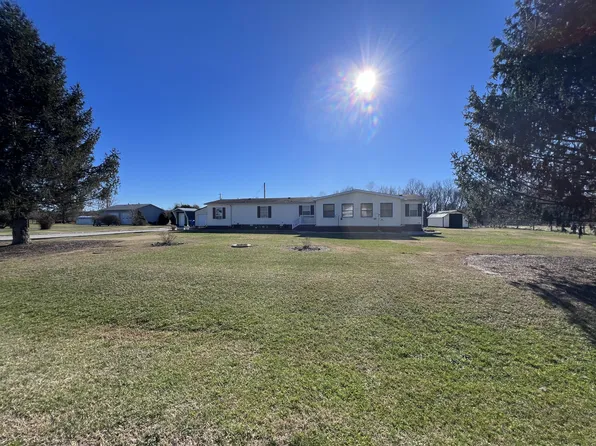 106 Lindsey Ln, Dunnville, KY 42528