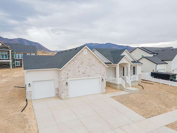 Arive Homes