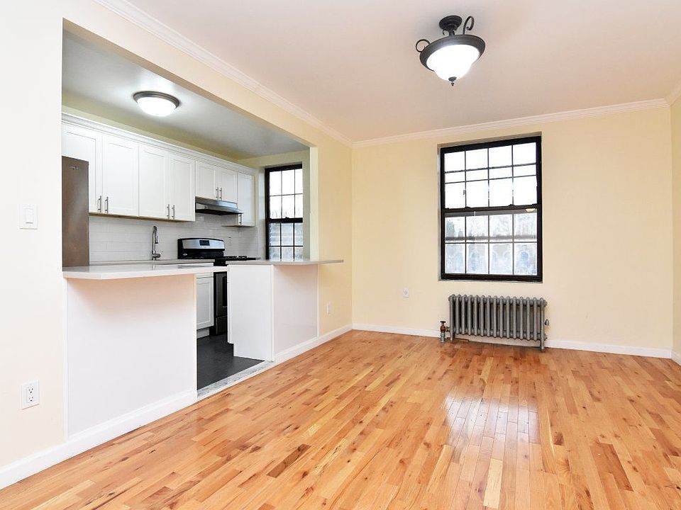 1st image of 2816 8th Ave APT 6L