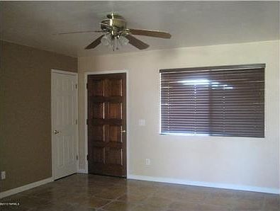 3rd image of 2812 W Calle Del Huerto