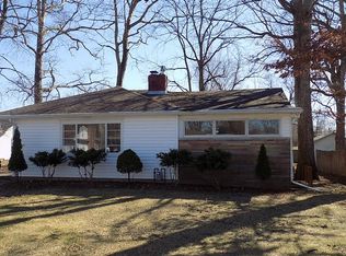 325 W Park Dr, Greenville, OH 45331