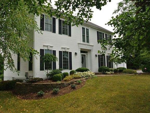 2nd image of 3 Willoughby Pl