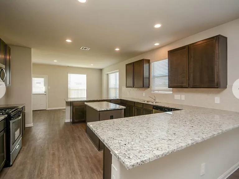 4335 Rosemary Ln — Photo 13
