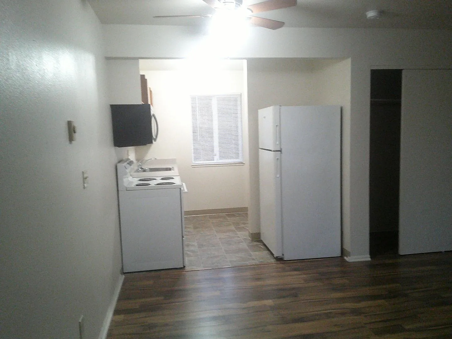072-7th Street — Photo 2