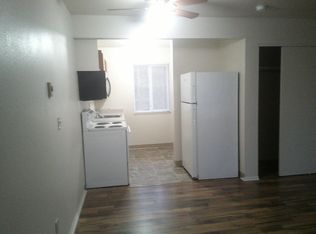 2057 S 7th St #4, Lebanon, OR 97355