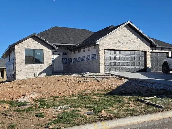 657 W Castor Loop, Nixa, MO 65714