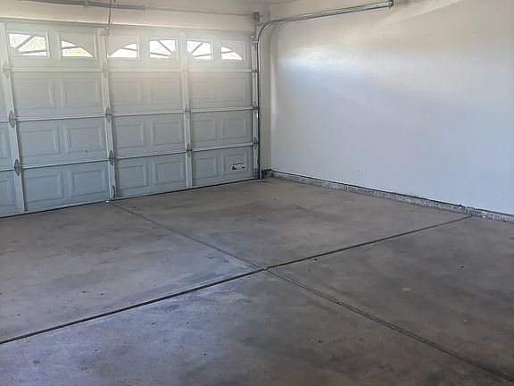 5th image of 7208 Murray Ln #B
