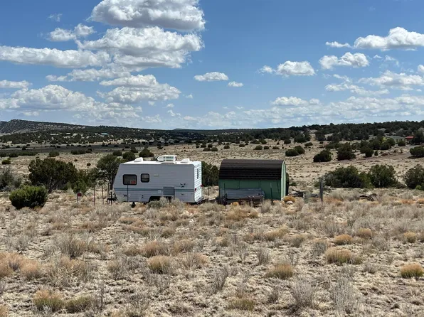 17 Pony Cir, Quemado, NM 87829