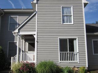 335 Harrison St SE, Leesburg, VA 20175