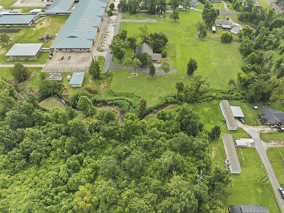 3rd image of Cotton Ln