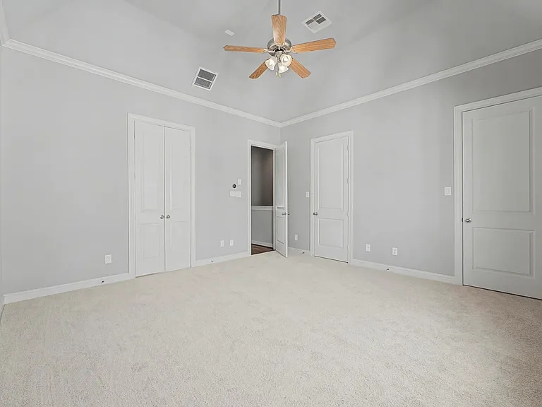 634 Nagle St — Photo 20