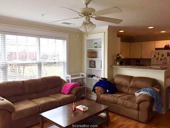 2nd image of 1725 Harvey Mitchell Pkwy S APT 1321