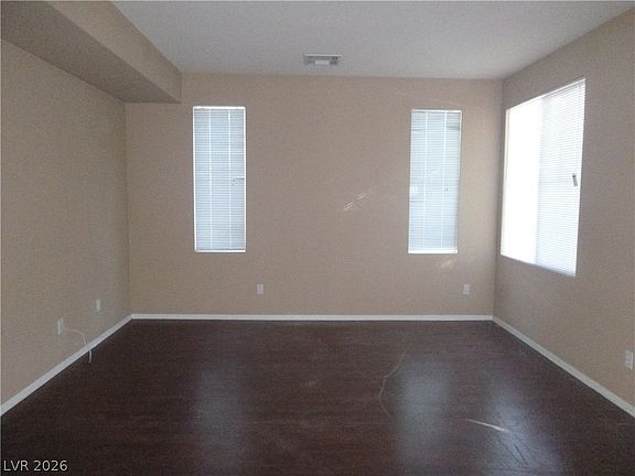 2nd image of 5725 Mount Ida St