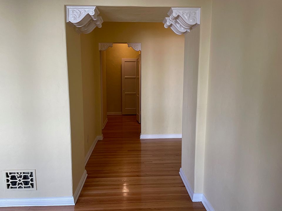 1st image of 359 S Cloverdale Ave APT 201
