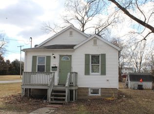 700 W South 7th St, Shelbyville, IL 62565