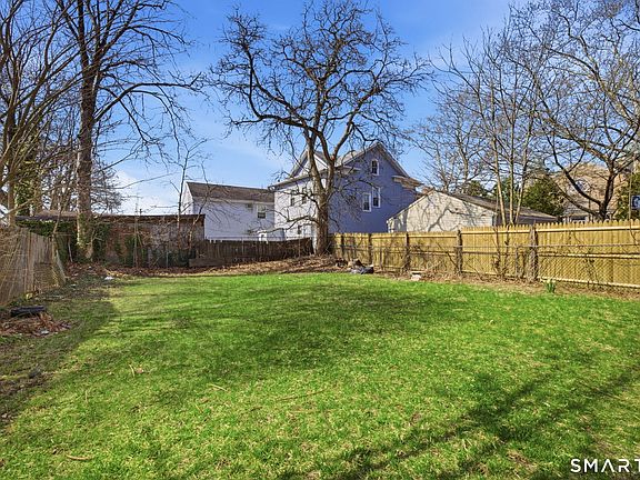 5th image of 14 Gilbert Avenue