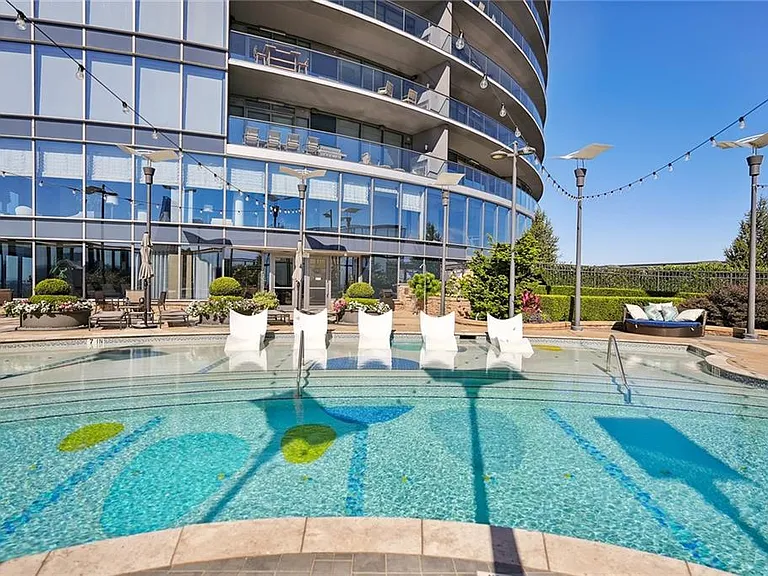 3344 Peachtree Rd NE #3202 — Photo 33