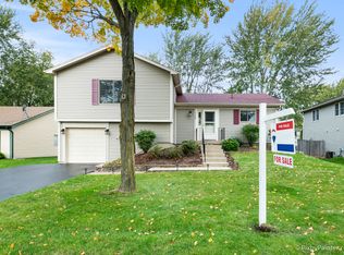 1128 Partridge Ave, Bolingbrook, IL 60490