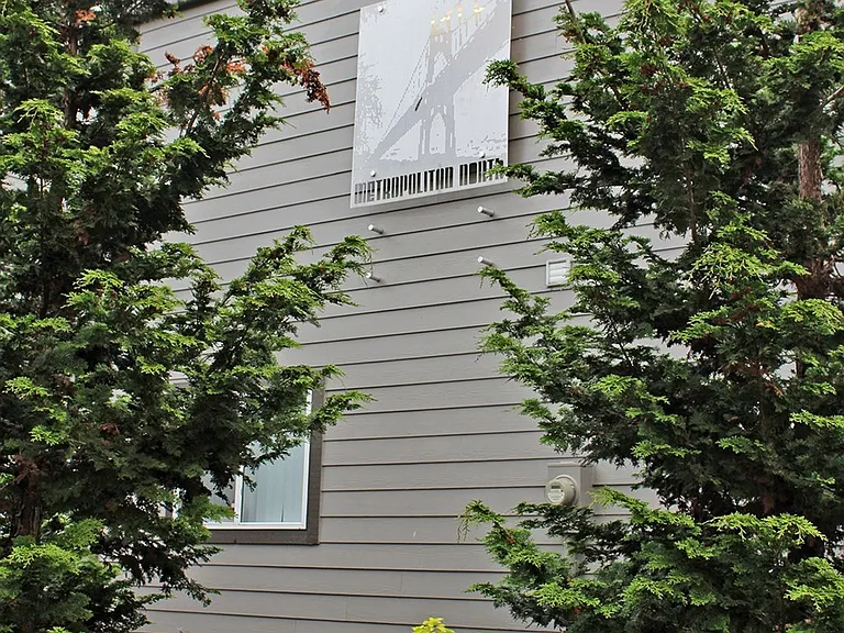9222 N Lombard St — Photo 3