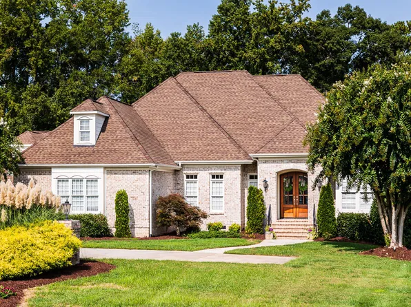 114 Willowcroft Ct, Garner, NC 27529