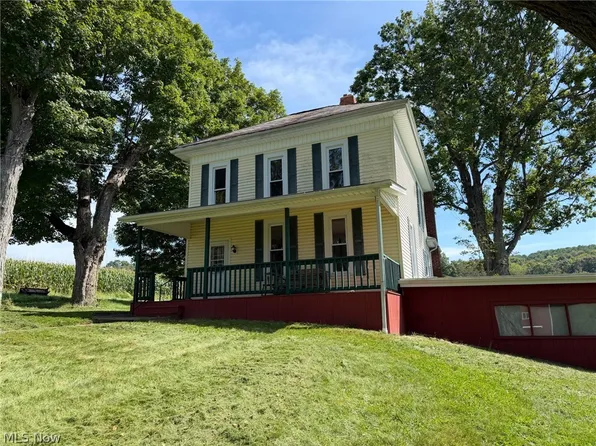 54 Parma Rd, Carrollton, OH 44615