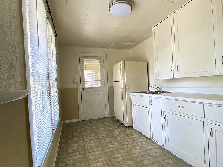 1247 Quarry Ave NW #2 — Photo 11