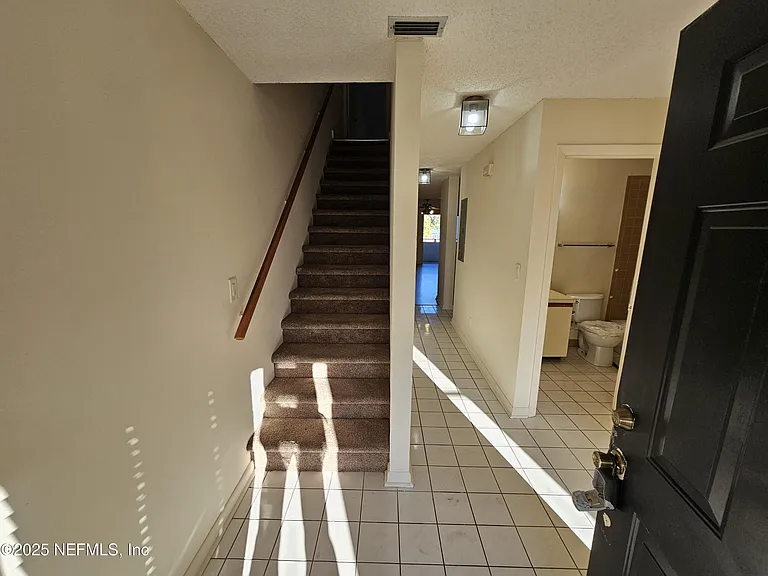 1307 River Hills Cir E #16 — Photo 8