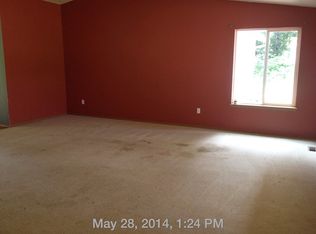 1014 Beaver Creek Rd, Cathlamet, WA 98612