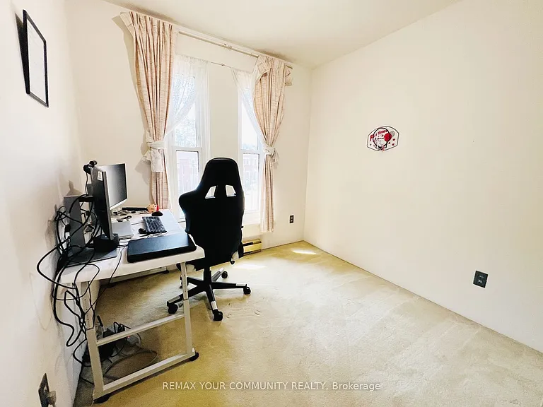 71 Cass Ave #24 — Photo 11