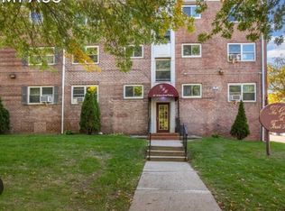 65-16 Grand Central Pkwy #3B, Forest Hills, NY 11375