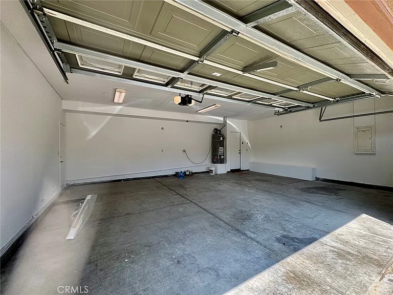 6076 Brookside Way — Photo 29