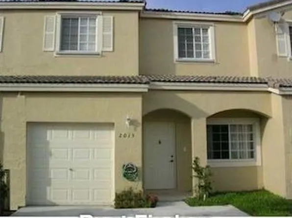 2015 SW 101st Ln, Hollywood, FL 33025