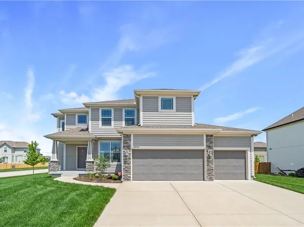 28336 W 162nd Ter, Gardner, KS 66030