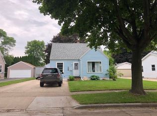 338 S Willow St, Kimberly, WI 54136