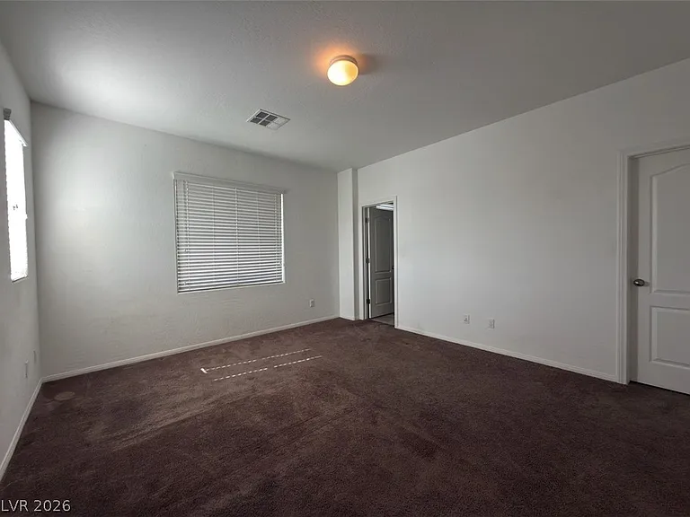1074 Valley Light Ave — Photo 15
