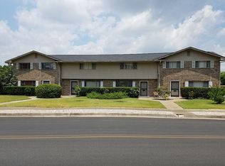 113 E Silver Sands Dr, San Antonio, TX 78216