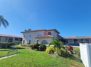 10280 Imperial Point Dr W APT 15, Largo, FL 33774